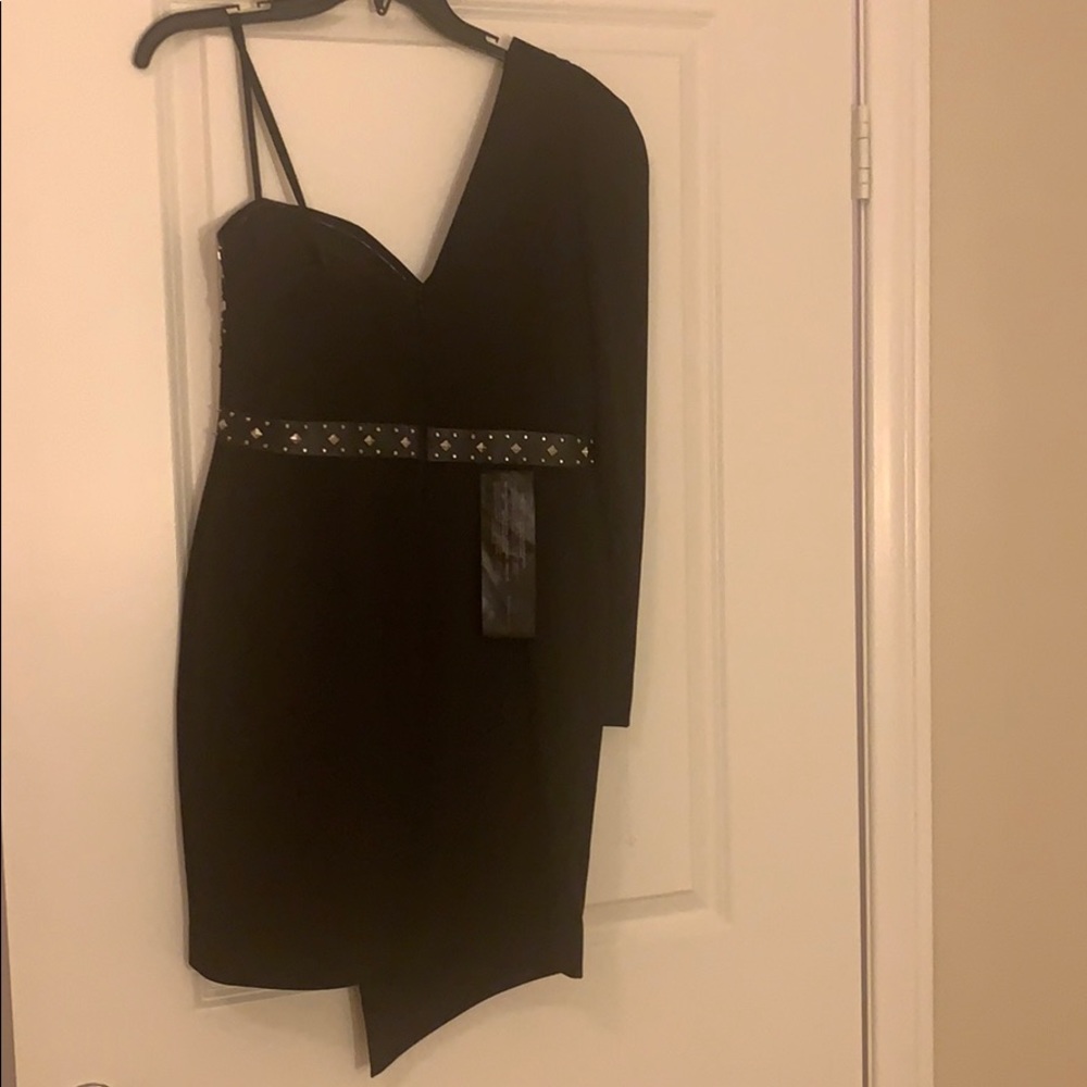 Dress - Picture 2 of 4